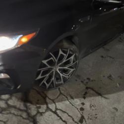 20 Inch Azara Rims & Used Like New Tires