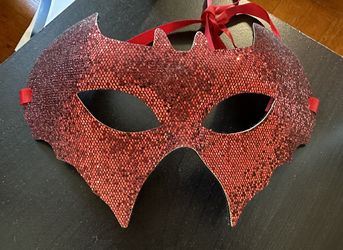 Red Glitter Mask