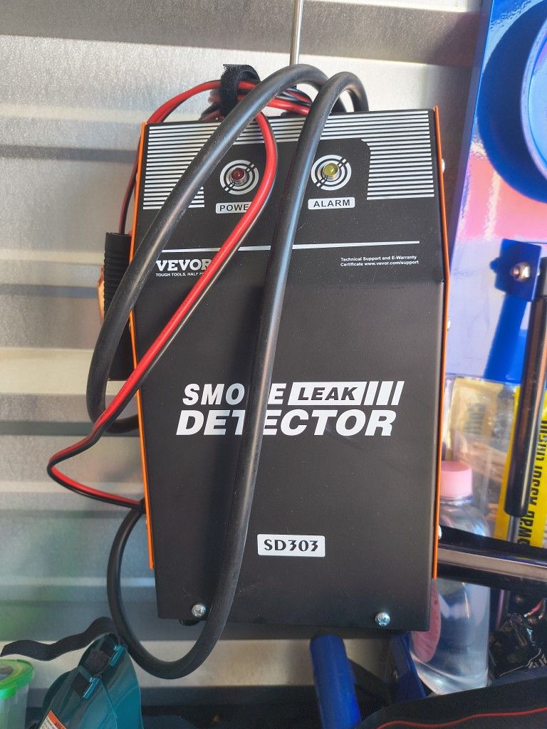 Vevor Smoke Leak Detector