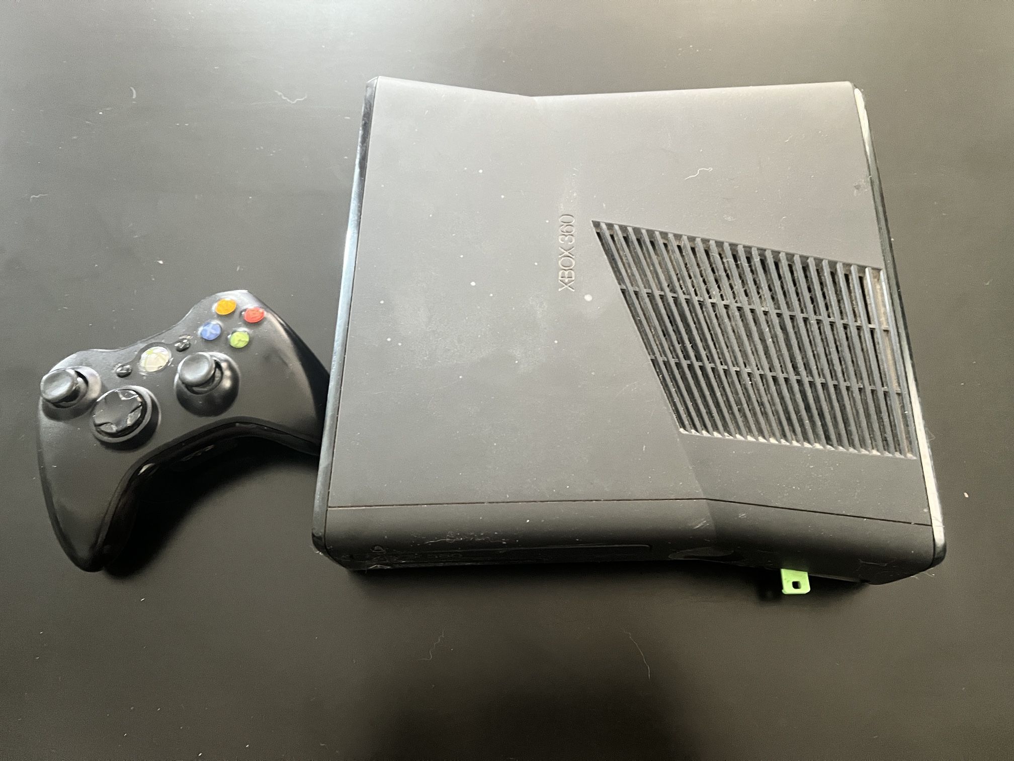 XBOX 360 (+4 Games)