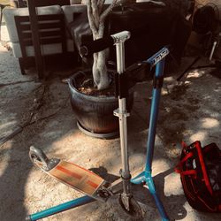 Kids Foldable Razor Scooter - Good Condition