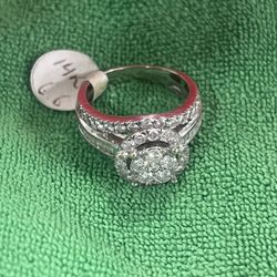 14K WHITE GOLD ( 6.6 WEIGHT ) RING W/ DIAMONDS SELLING FOR $1,499 ‼️