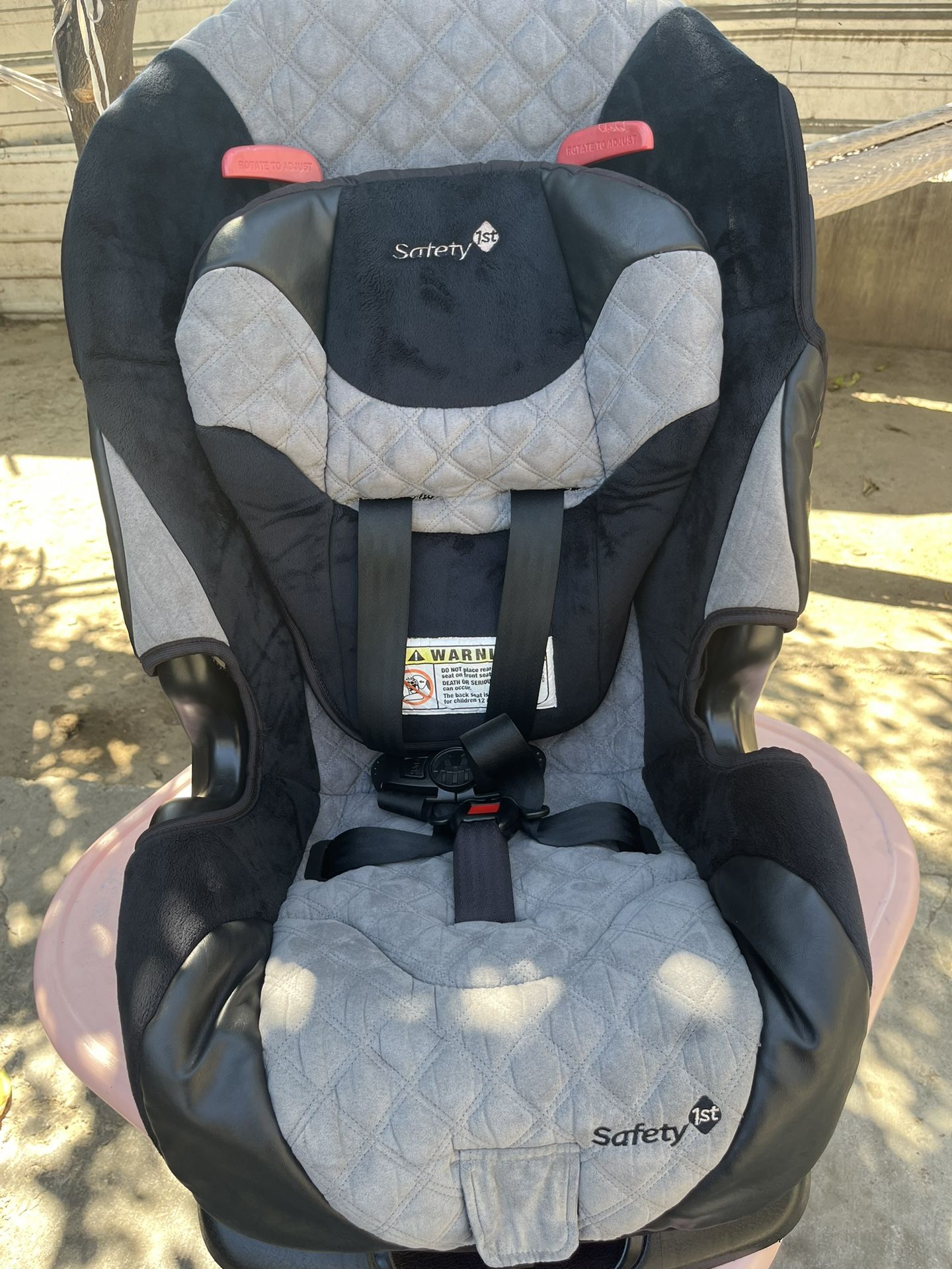 Car seat 