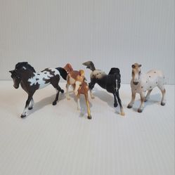 BREYER Stablemates Lot- 4  #97261, #5906, #97248, #9245 Vintage 2.5"X4.5"