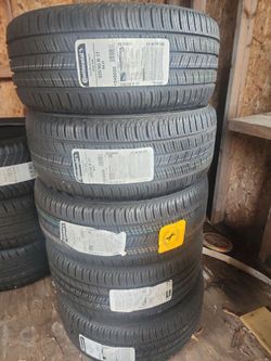 BRAND NEW TIRES 225/50R17