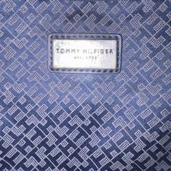 Navy/Red Vintage Tommy Hilfiger Crossover Purse/Bag