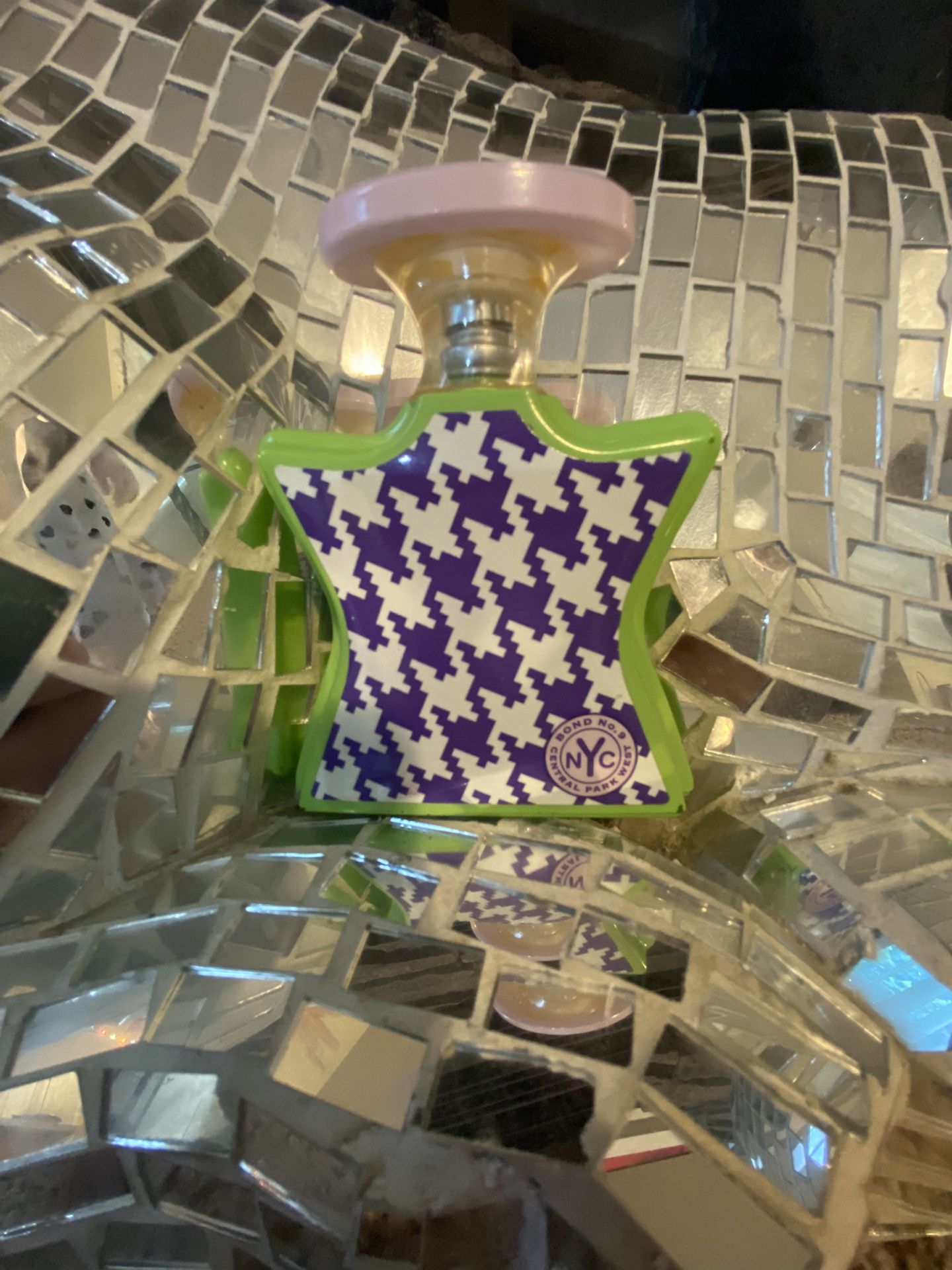 Bond No 9 Central Park West Half Full 20$ 1.7oz