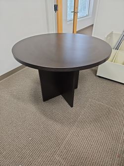 Round O Table