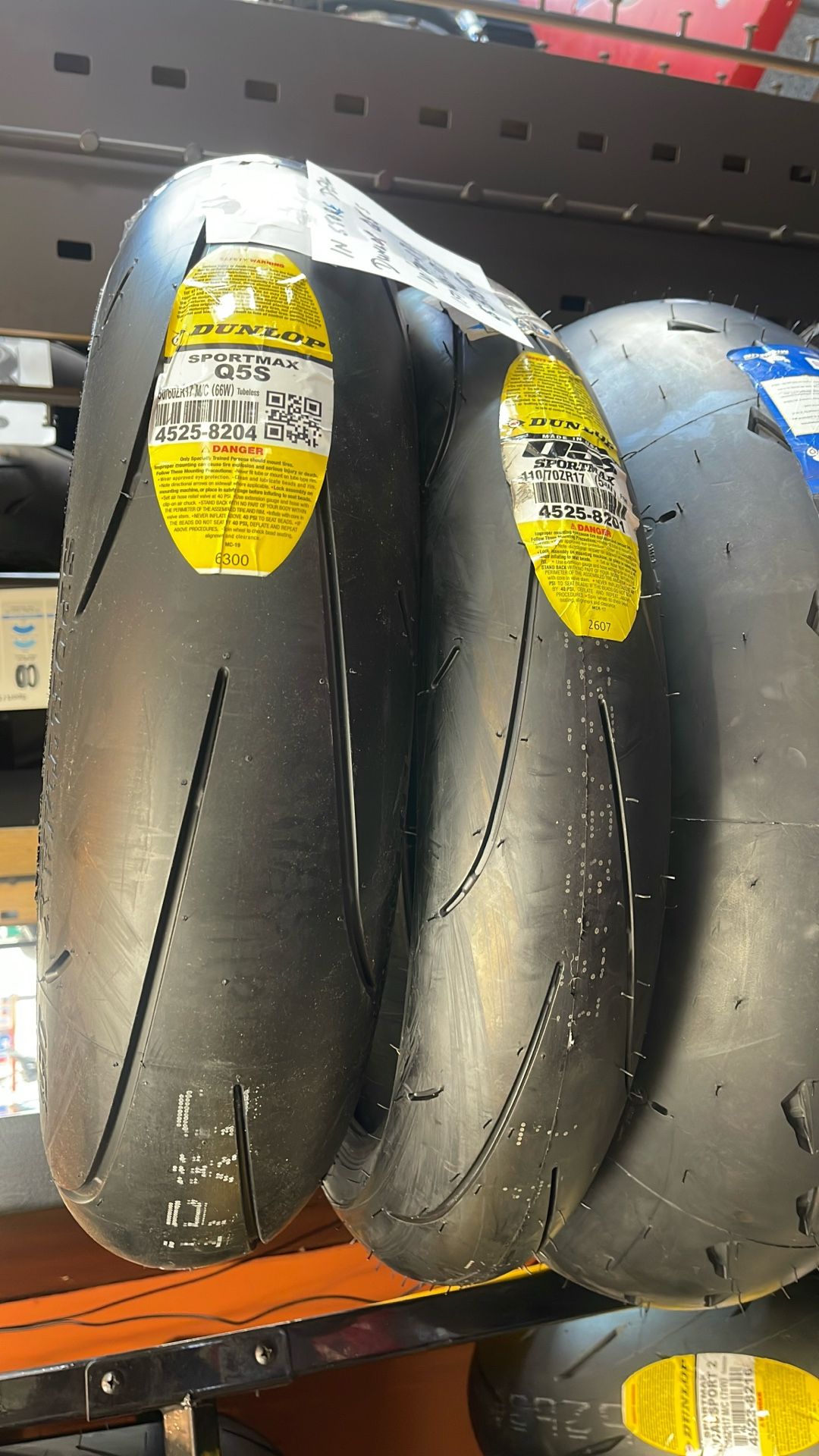Dunlop Q5S Tire Set New 110/150 For R3 Ninja 300 Rc390
