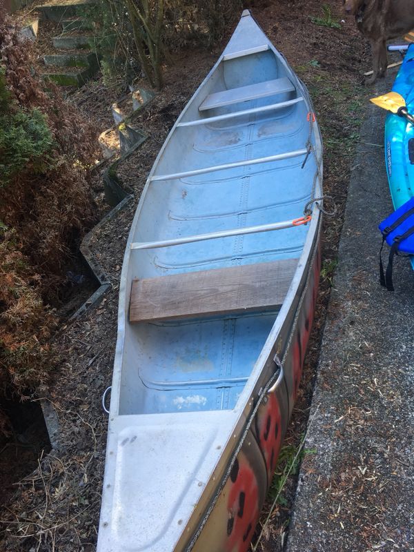 Aluminum Canoe by Smoker Craft for Sale in Seattle, WA OfferUp