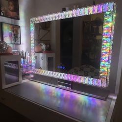 Brand New Impressions Vanity Mirror LED Cystal Design 