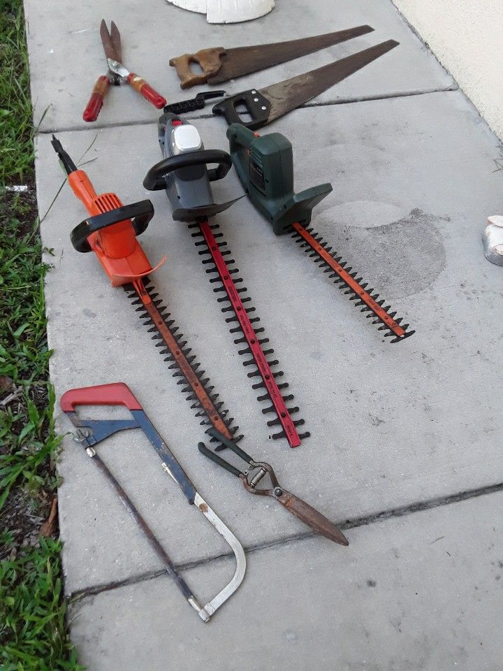 Garden Tools In Weeki Wachee Spring Hill