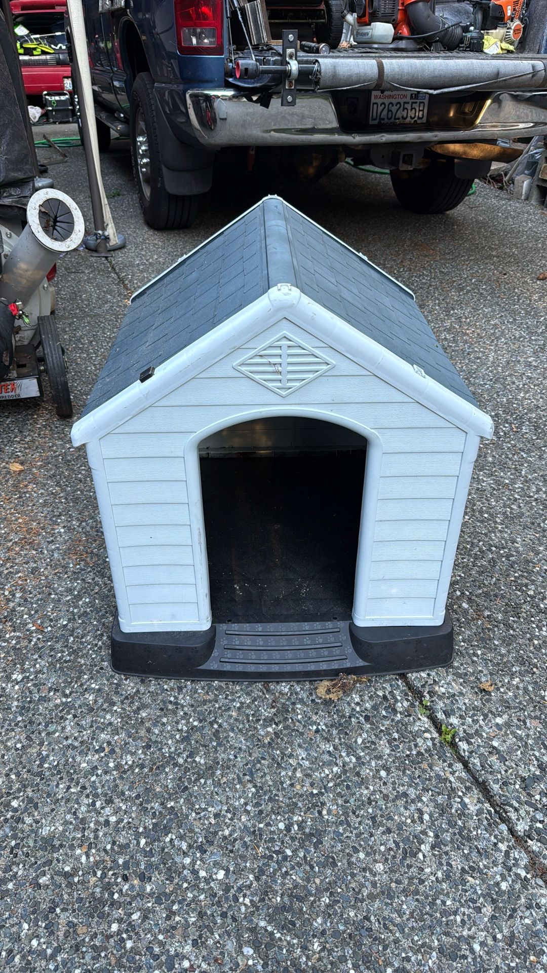 Dog House