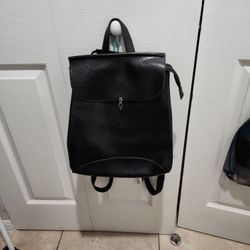 Black Medium Backpack 