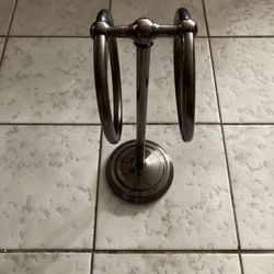Hand towel rack holder stand with 2 hanging rings