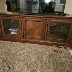 TV Stand And Cabinet With Glass Shelves