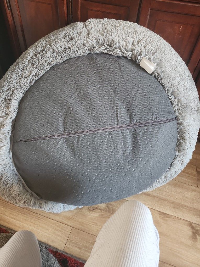 Dog bed