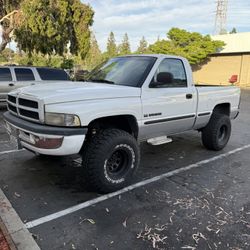 2000 Dodge Ram 1500