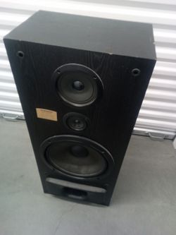 Technics Box Speakers