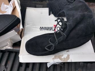 MINNE TONKA MOCCASINS BOOTS