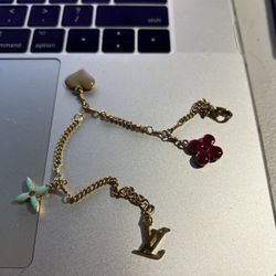 louis vuitton charm bracelet