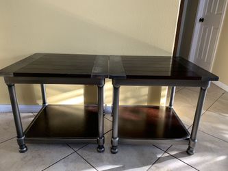 FREE!! 2 end tables