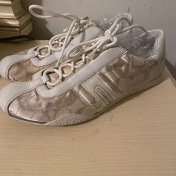 🌸💕Coach Sneakers