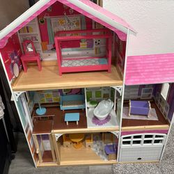 Doll house with furniture 4’Hx 3’.Lx 1’W - $30