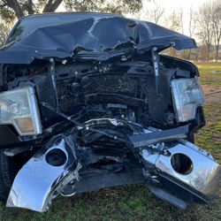 2011 Ford F-150 FOR PARTS