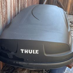 Thule Car Top Cargo Box