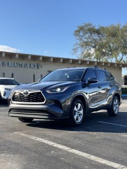 2021 Toyota Highlander