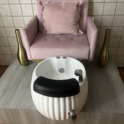 Pedicure Station 
