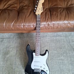 Fender Squier Bullet Stratocaster  Electric Guitar - black