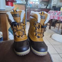 Totes Kids Boots Size 7 M