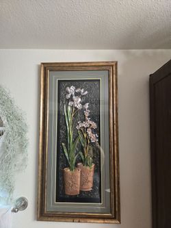 Wall Decor Frame With Metallic Flowers