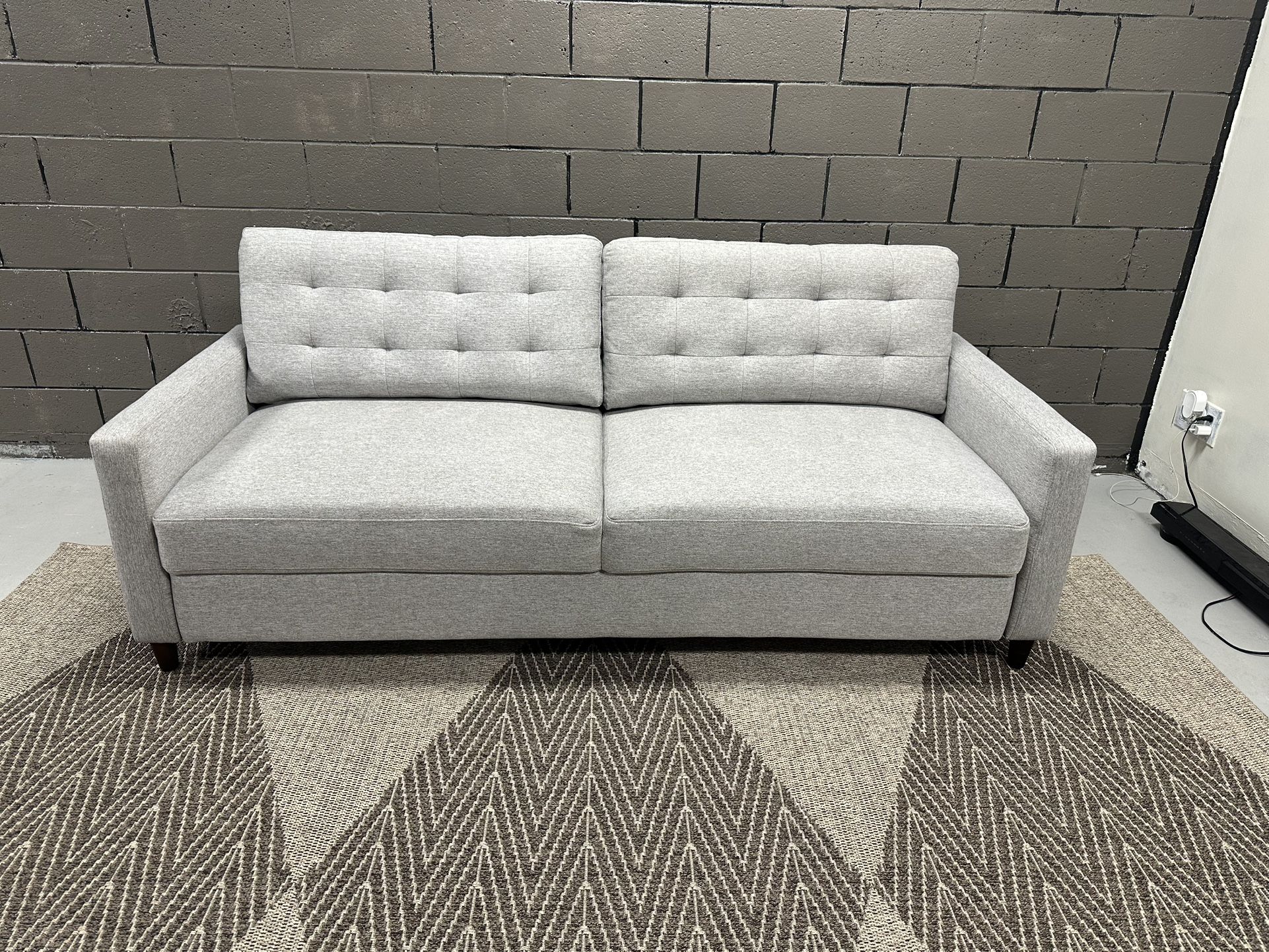 Thomasville Ella Convertible Sleeper Sofa