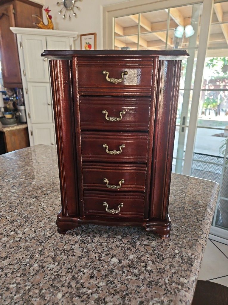 Jewelry Box