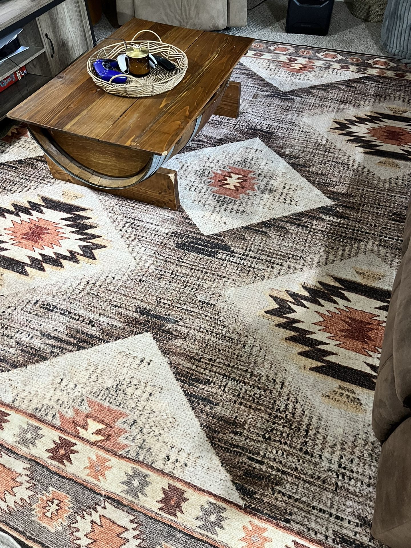 Big Aztec Rug Large Aztec Rug for Sale in Tacoma, WA - OfferUp