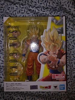 Games begin Shfiguarts Super Saiyan Goku
