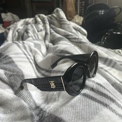 Burberry MARGOTS Black Sunglasses
