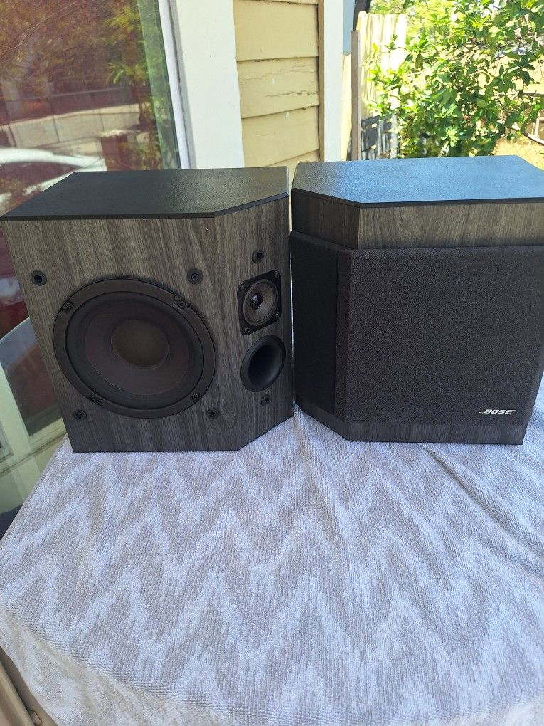 Two Speaker (Pair)