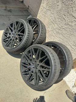 22” Rims And Tires