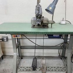 🚨 BUTTONHOLE MACHINE 🚨 