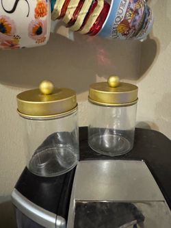 2 Small Jars with lids