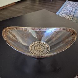 Decorative Gold-Trimmed Glass Bowl