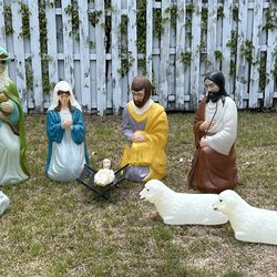 10 Pc Life Size Vintage Empire Blow Mold Lighted Nativity Set