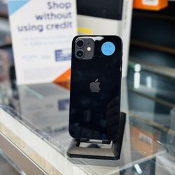 iPhone 12 (Factory Unlocked) 