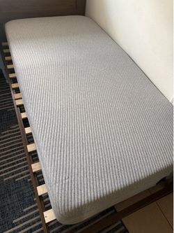 TWIN Casper Memory Foam Mattress