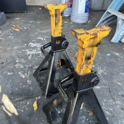 Jack Stands 
