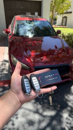 Car Key Replacement / Car Key Programming – Fast Service